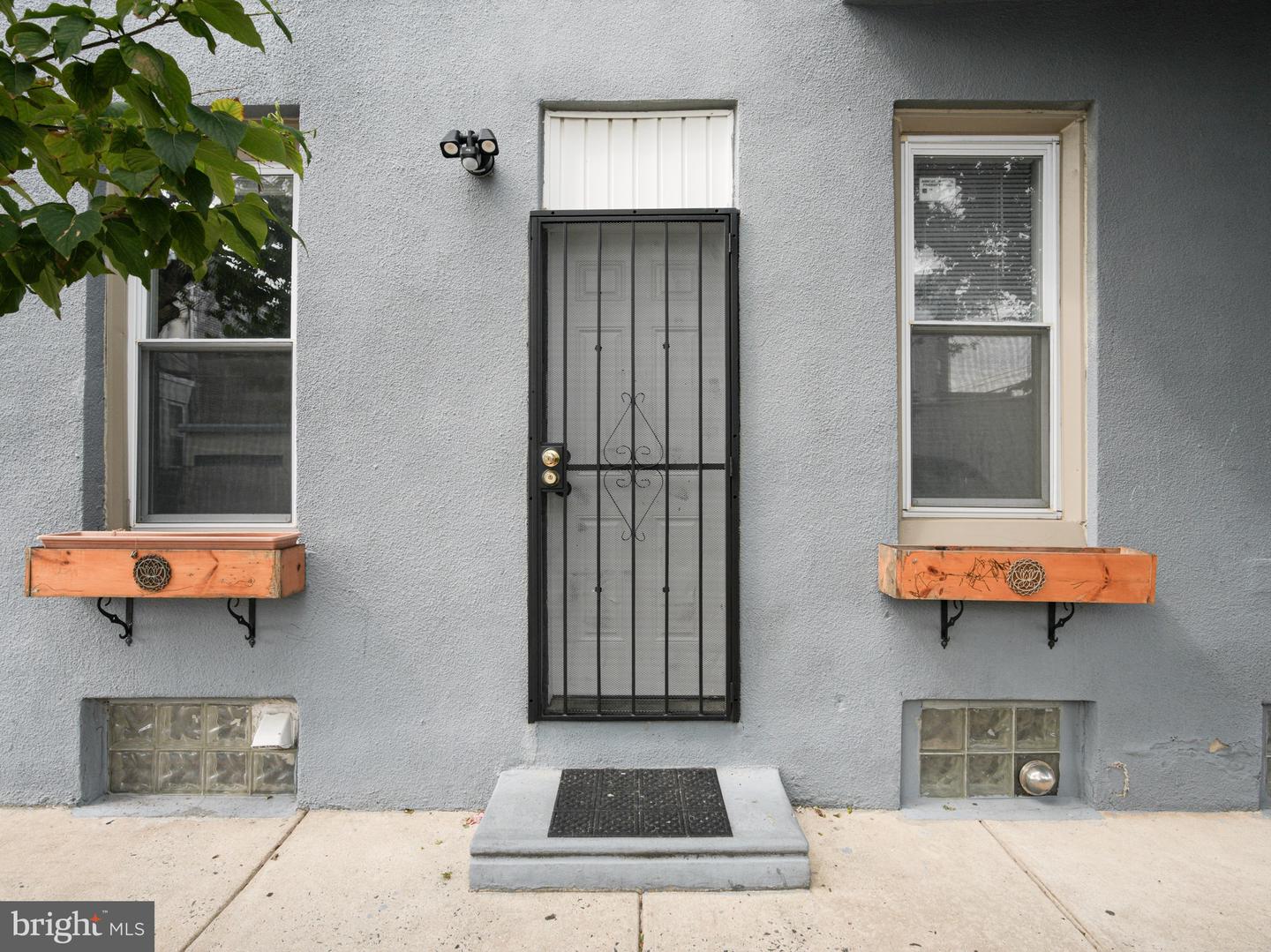 2312 E Clearfield Street, Philadelphia
