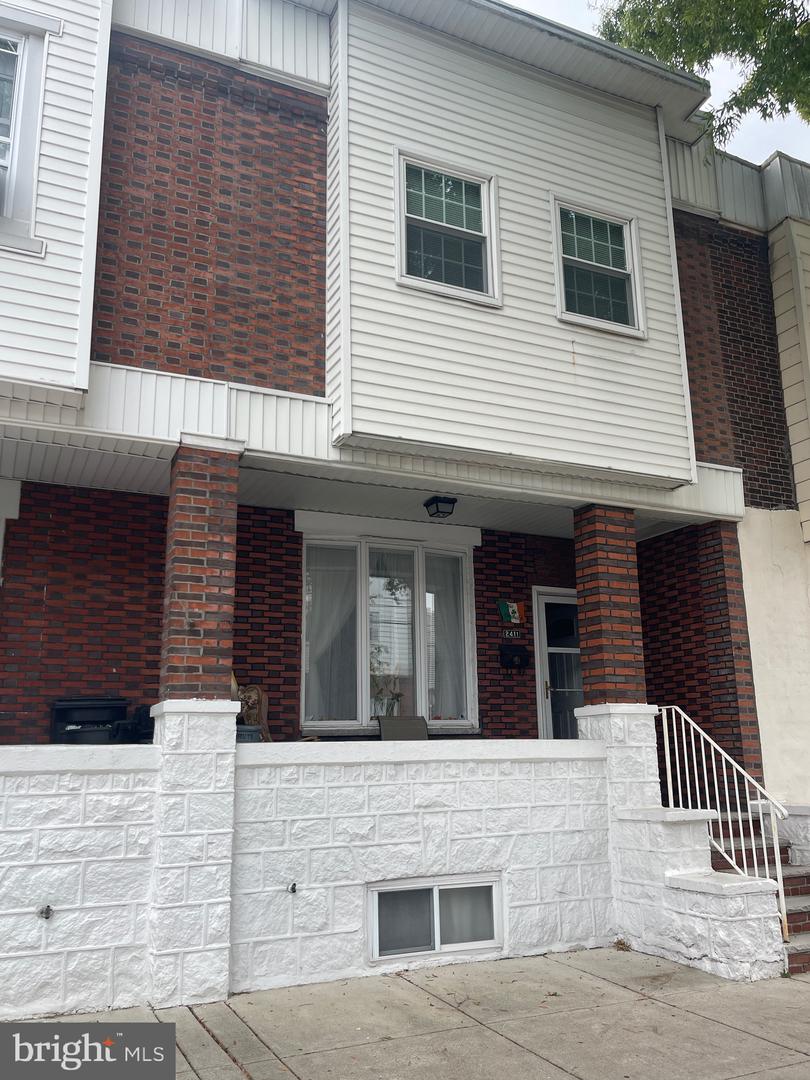 2411 S 4th Street, Philadelphia