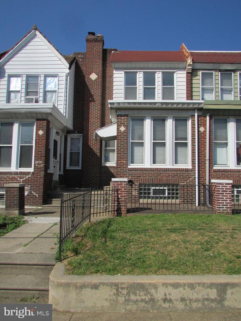 5072 F Street, Philadelphia