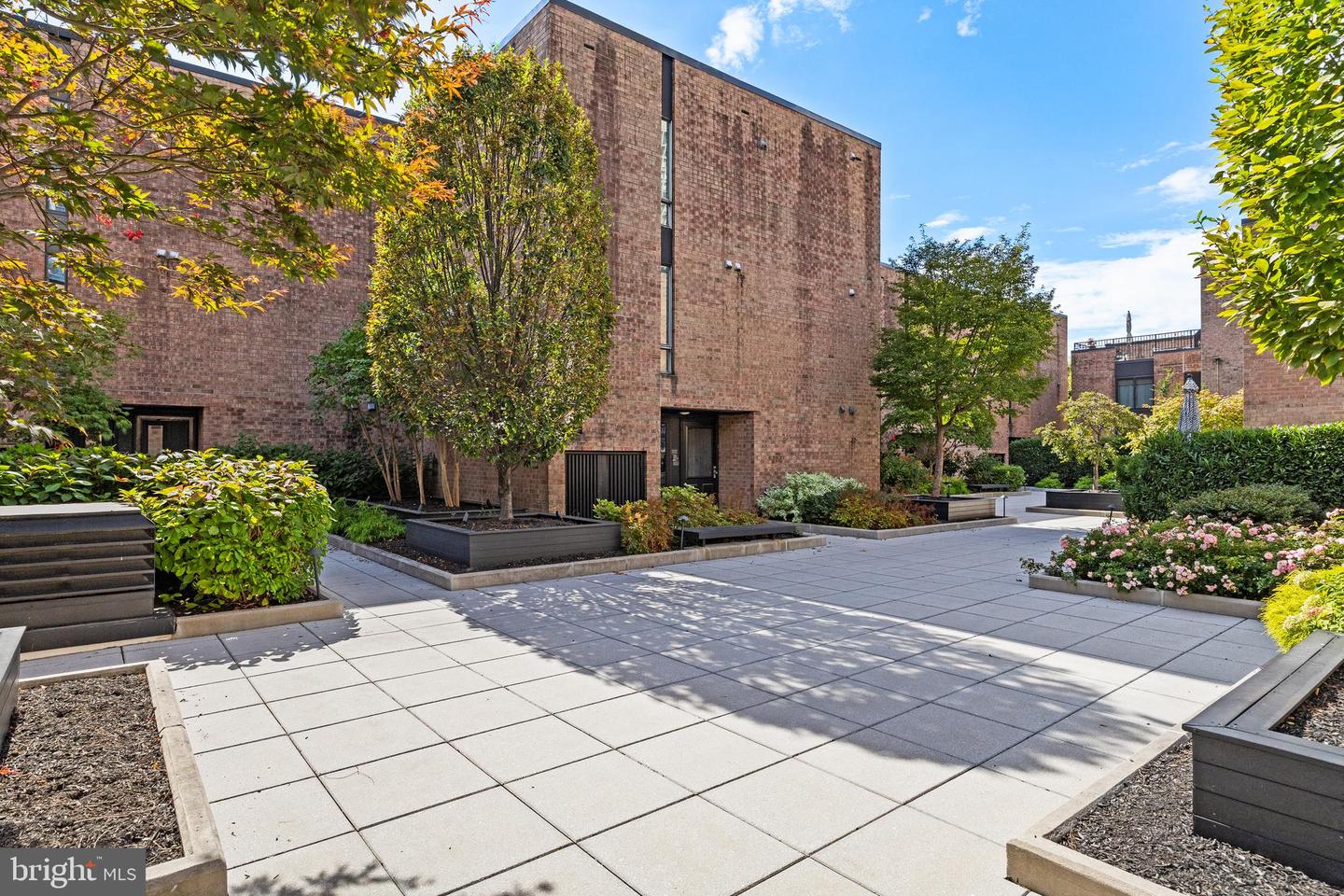 130 Spruce Street #27a, Philadelphia