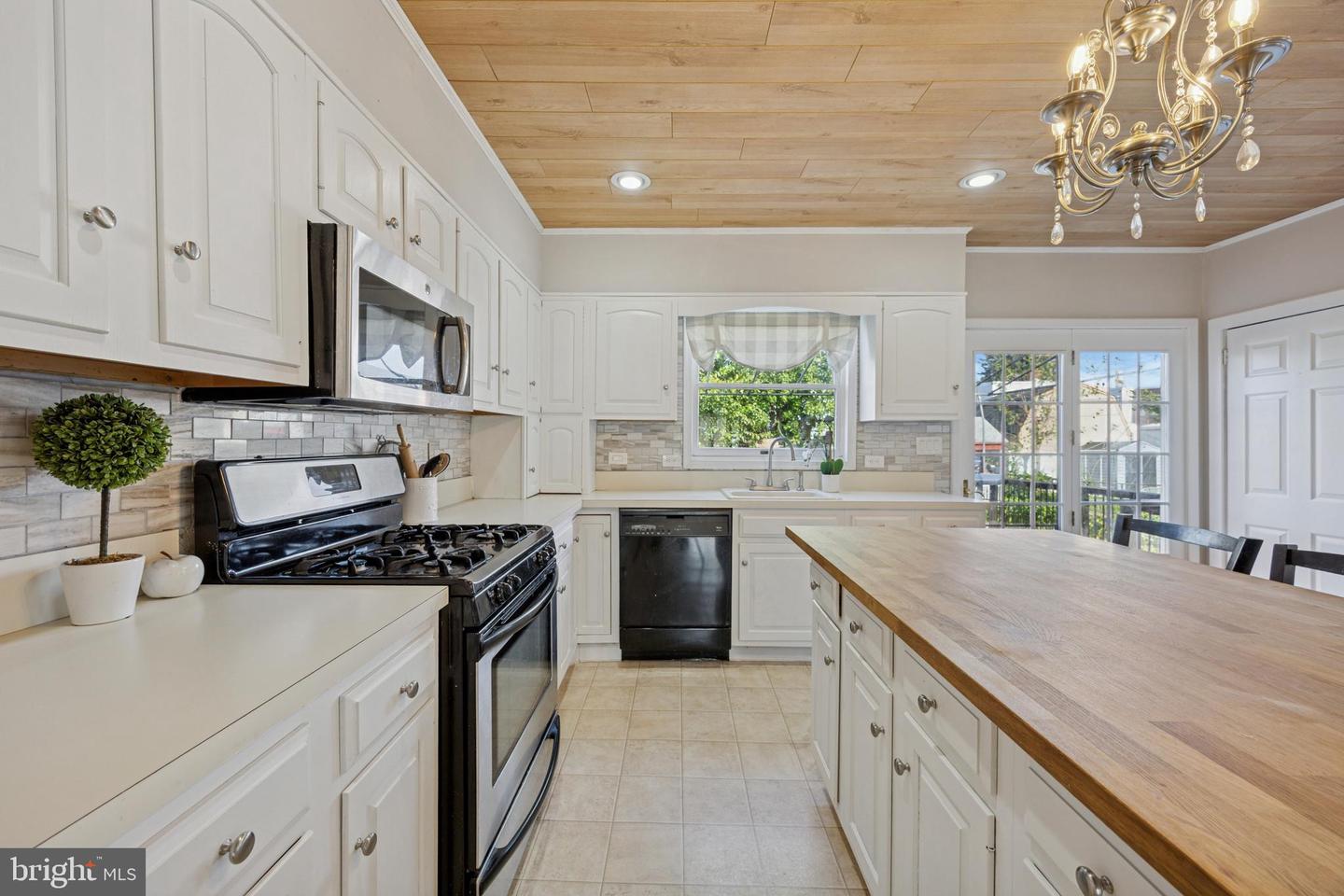 7418 Tabor Avenue, Philadelphia