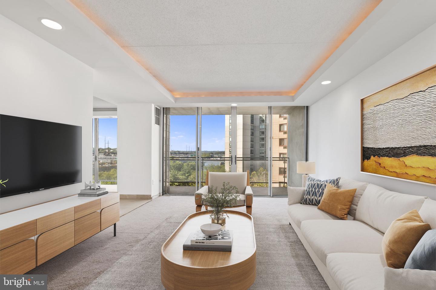 2301 Cherry Street #5/6f
