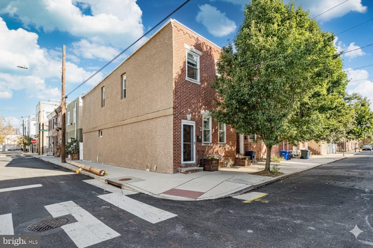 2624 Almond Street, Philadelphia