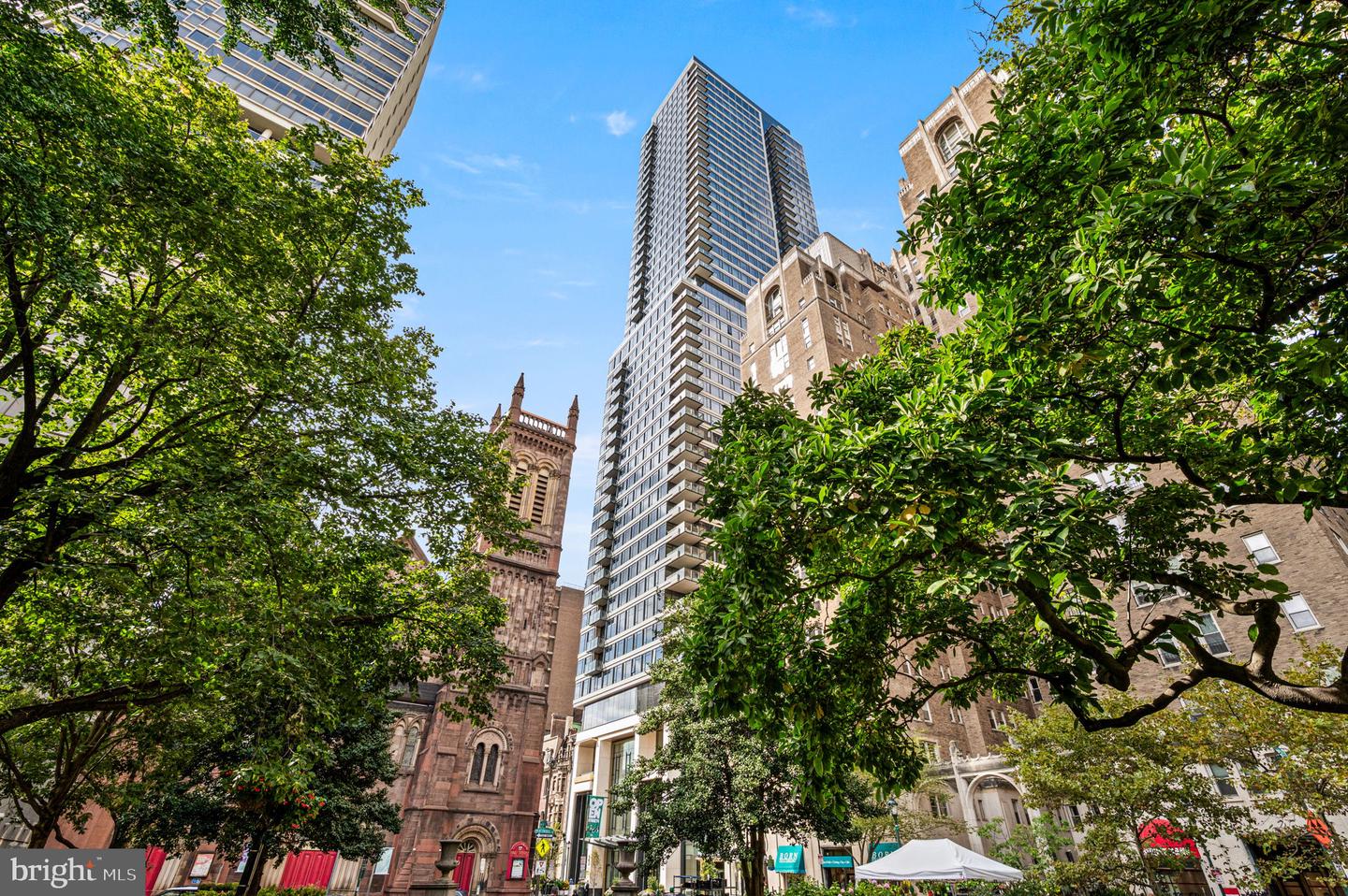 1911 Walnut St. #unit 2702