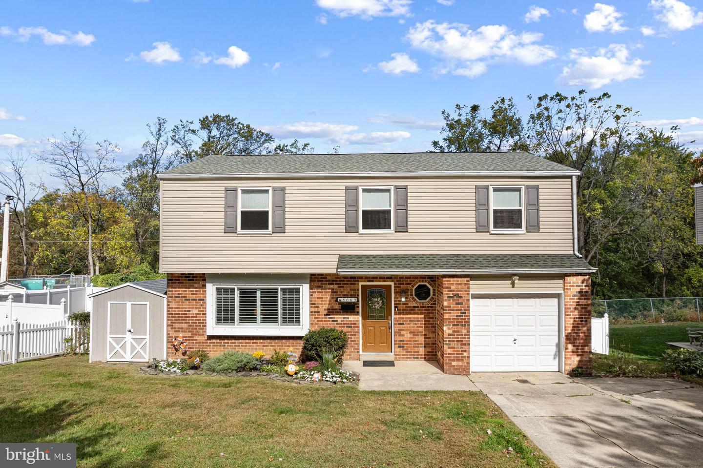 8669 Steeple Drive, Philadelphia