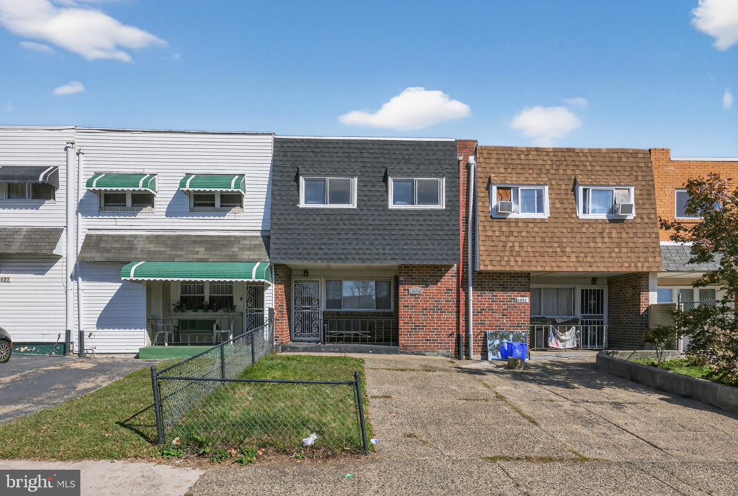 1029 W Oxford Street