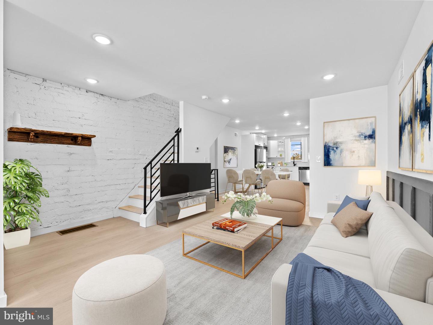 6930 Dicks Avenue, Philadelphia