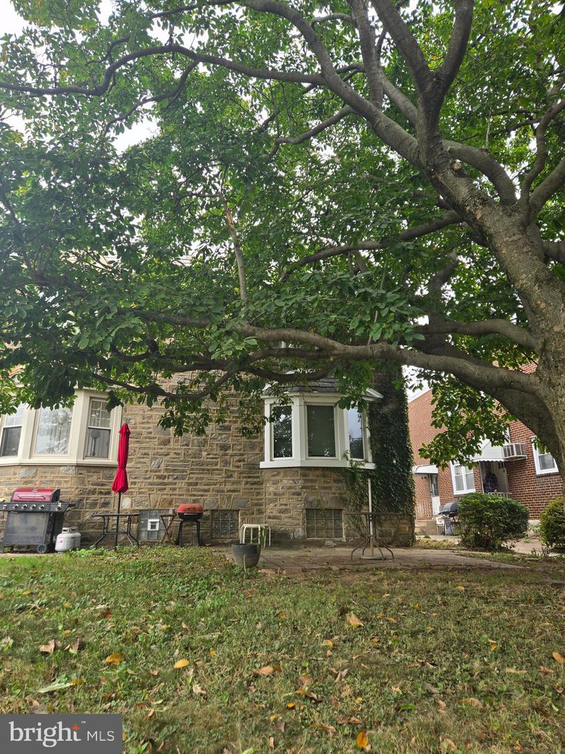 1135 Gilham Street, Philadelphia
