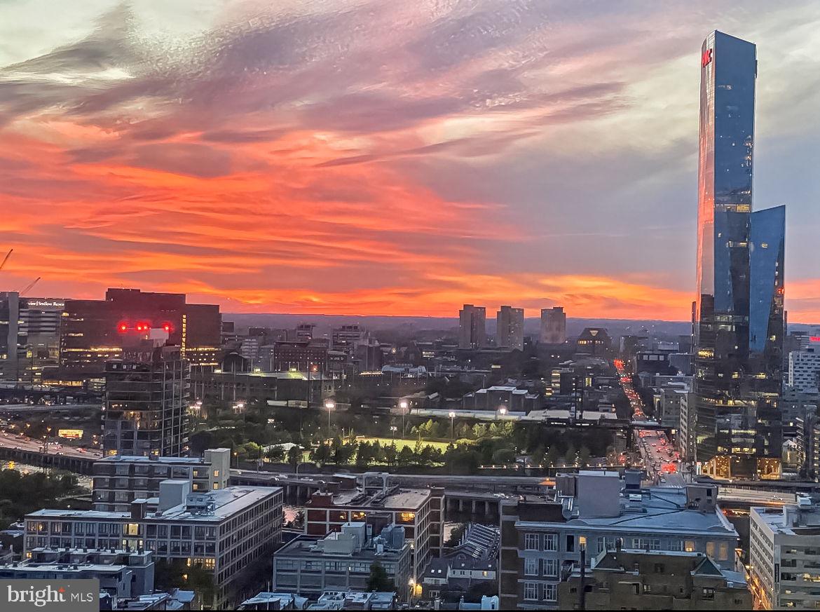 2020 Walnut Street #29k