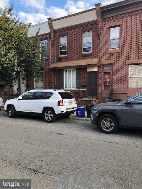 2833 E Venango Street