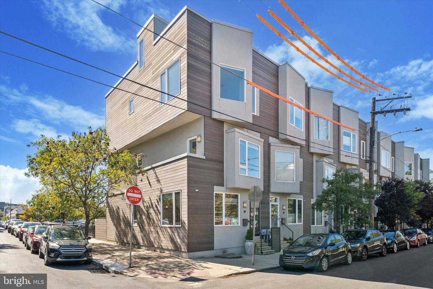 120 W Oxford Street, Philadelphia