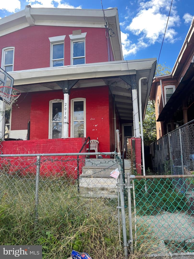 2016 E Madison Street, Philadelphia