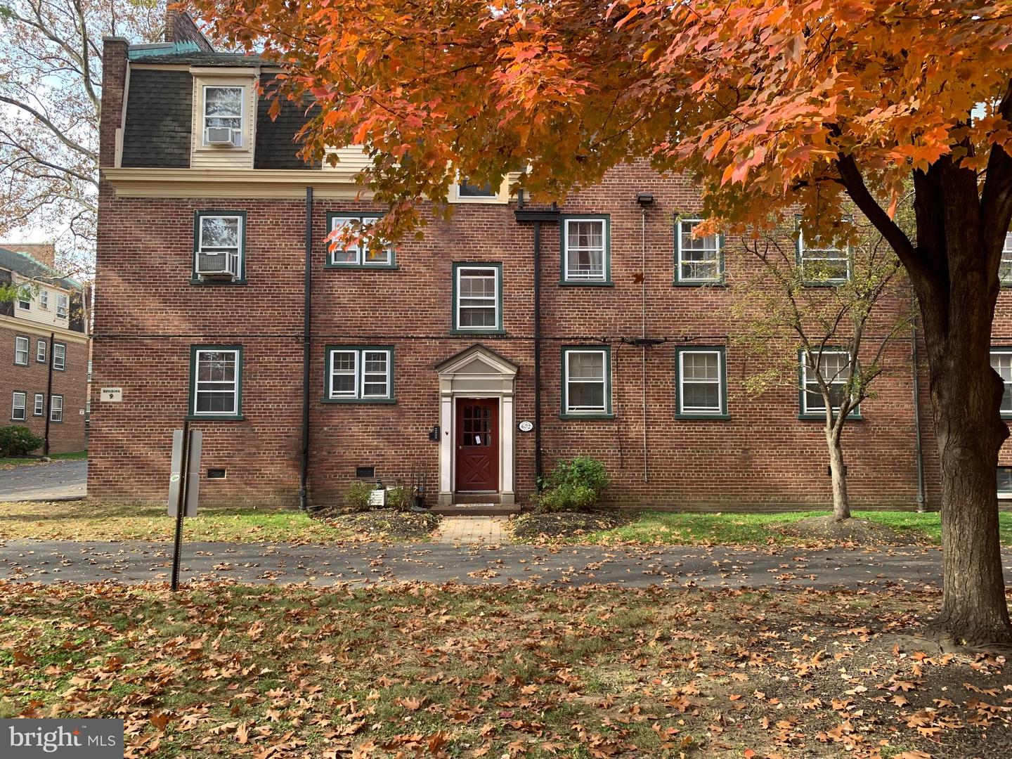 672 Franklin Place #a, Philadelphia