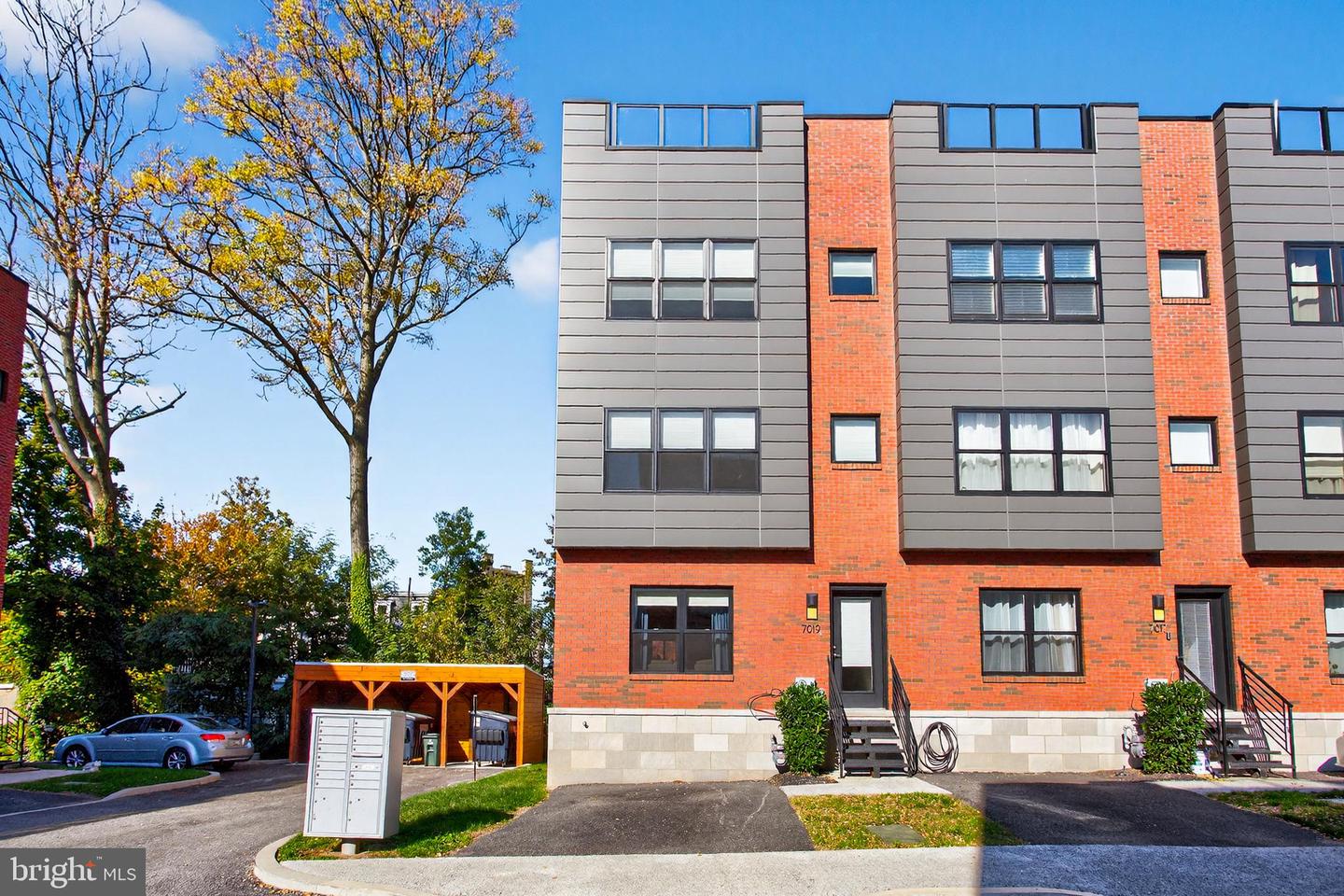 7019 Pipers Glen Way, Philadelphia