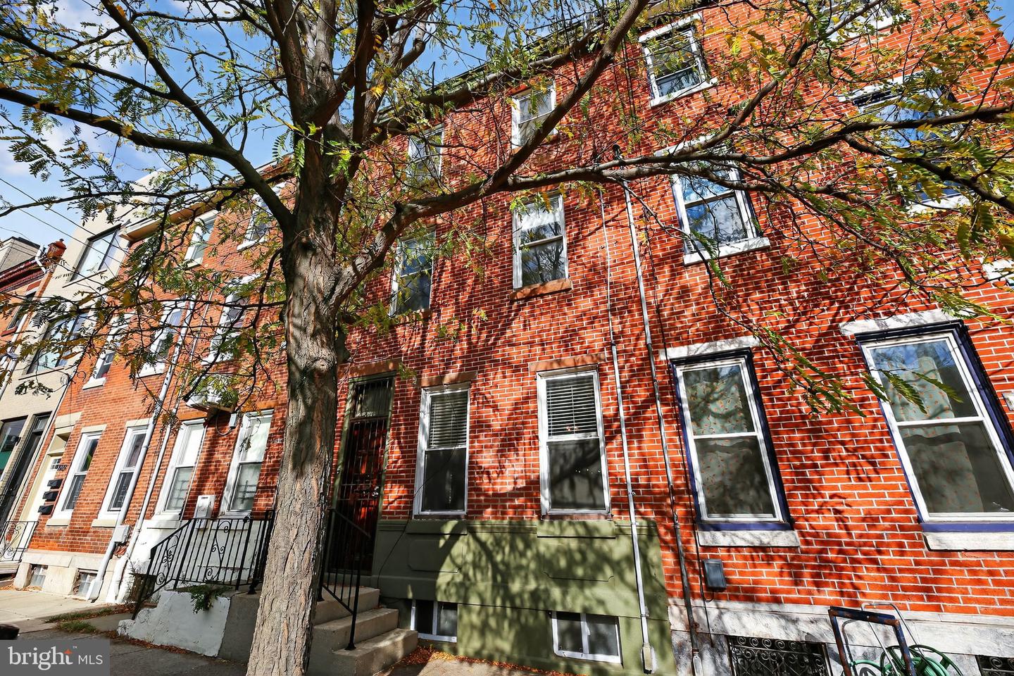 1933 E Dauphin Street, Philadelphia