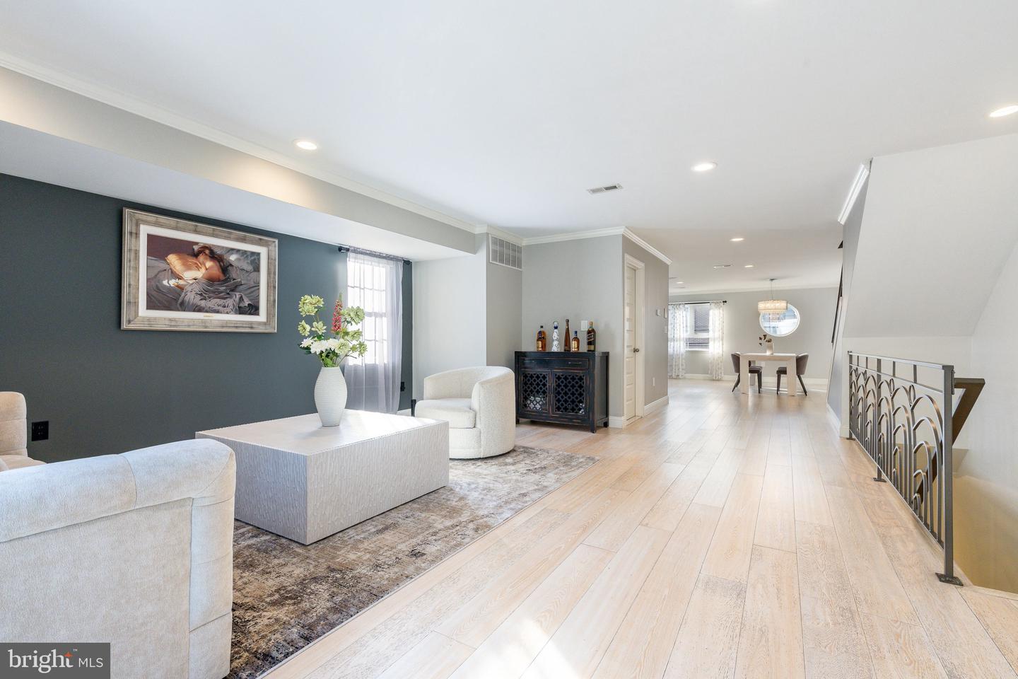 939 New Market Street, Philadelphia