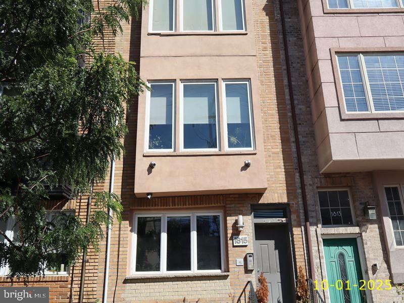 1815 Bainbridge Street #2
