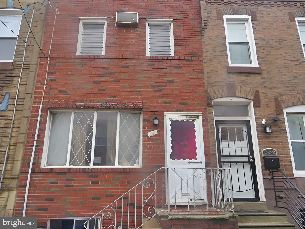2332 Dickinson Street