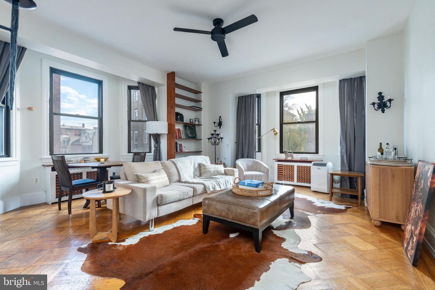 250 S 13th Street #3e
