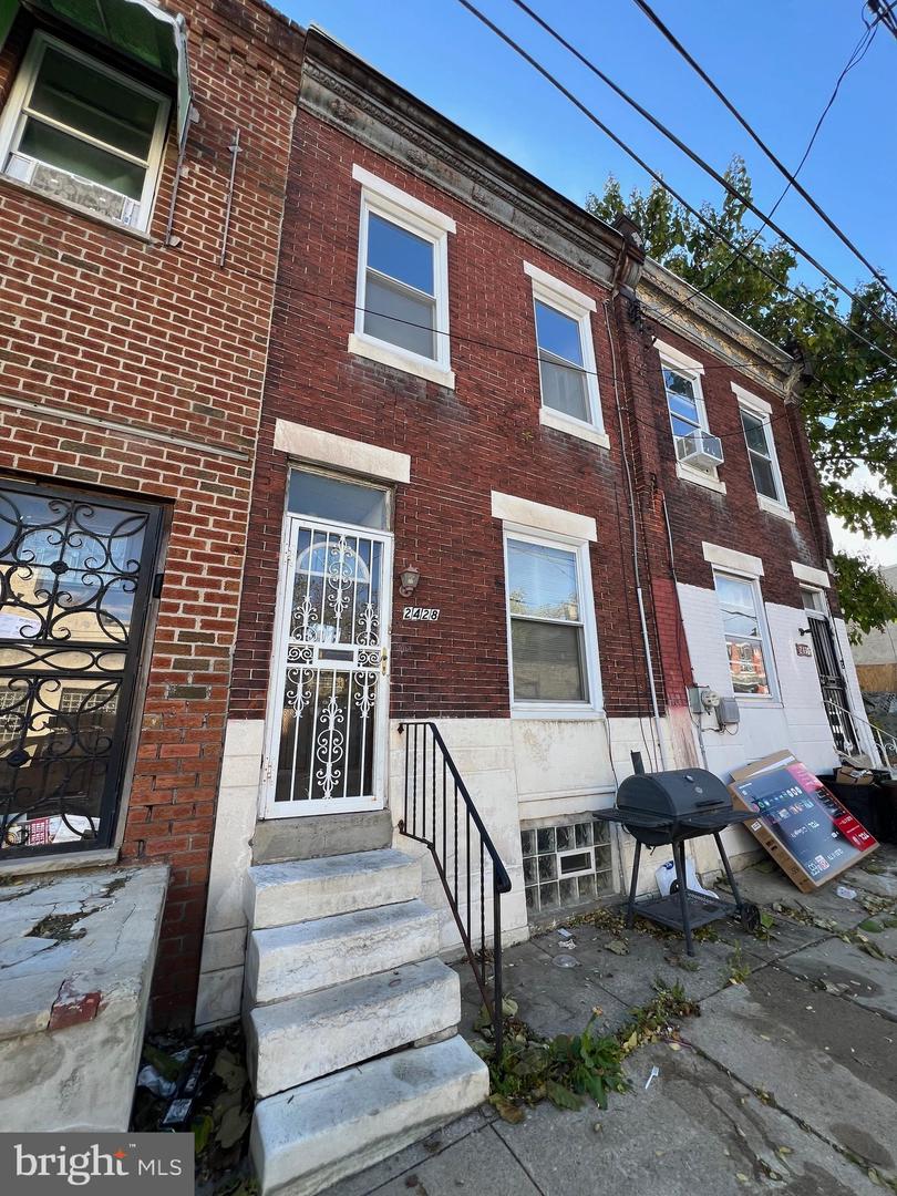 2428 W Gordon Street, Philadelphia