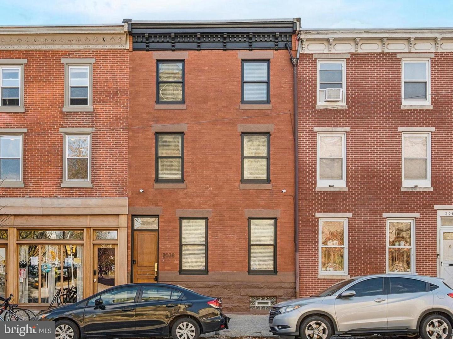 2038 Fairmount Avenue, Philadelphia