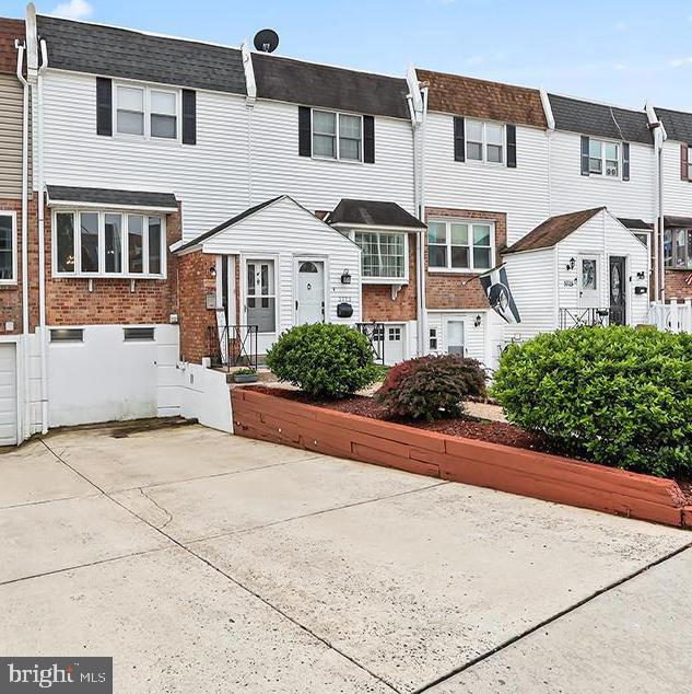 3721 S Hereford Lane, Philadelphia