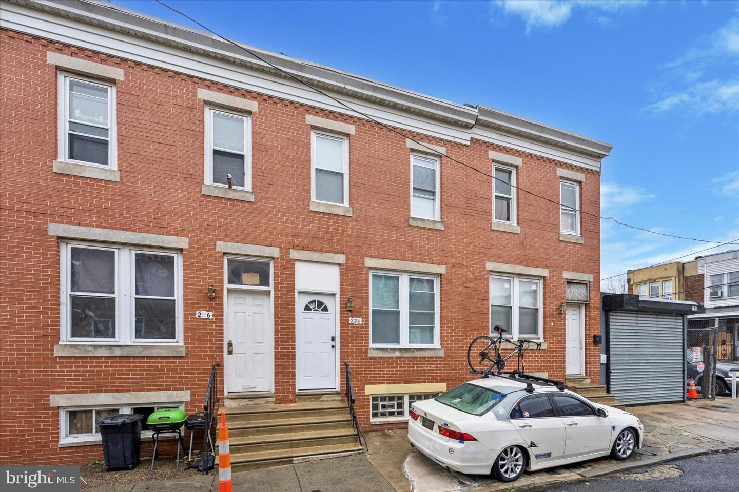 224 E Elkhart Street