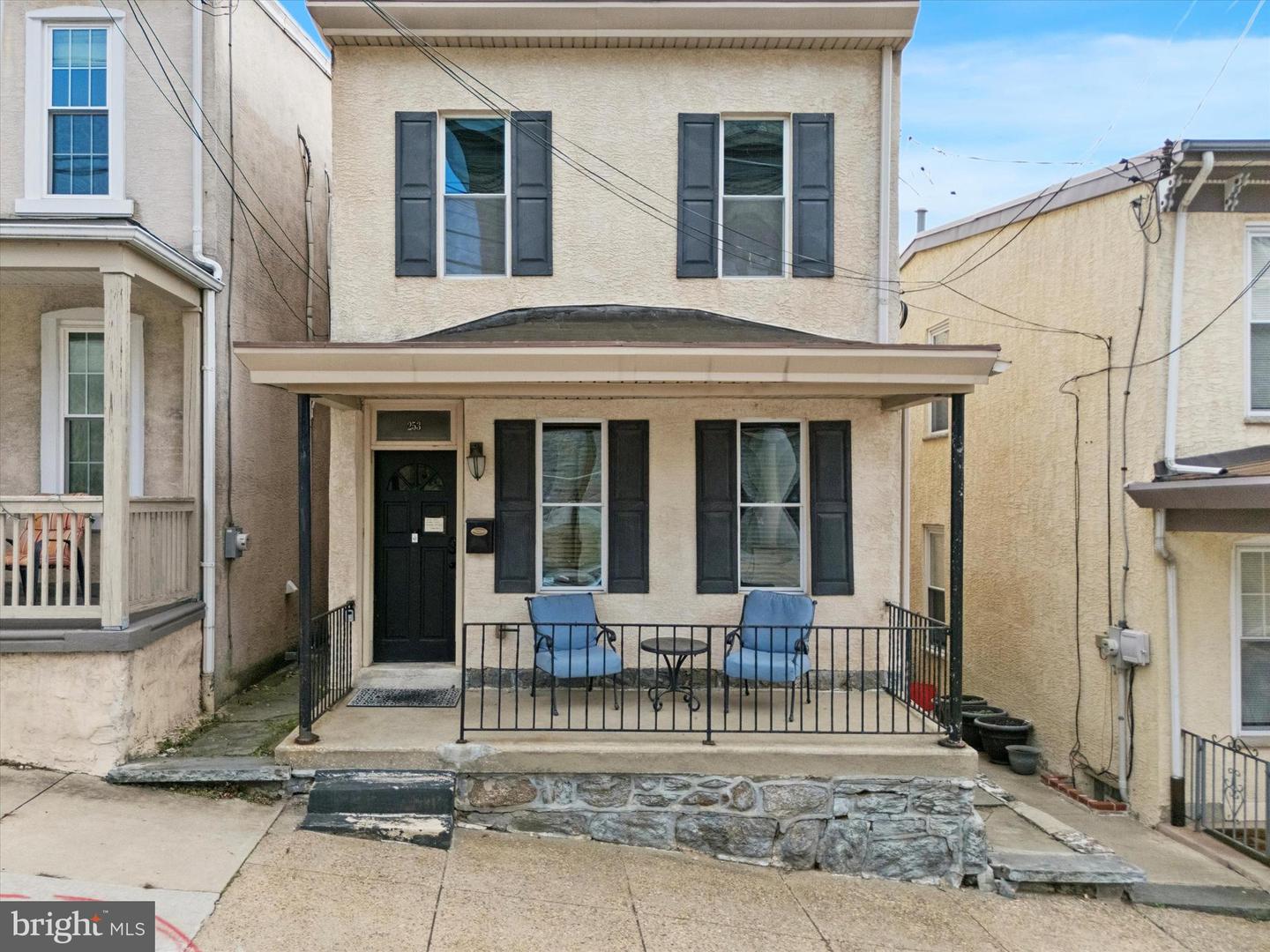 253 Hermitage Street, Philadelphia