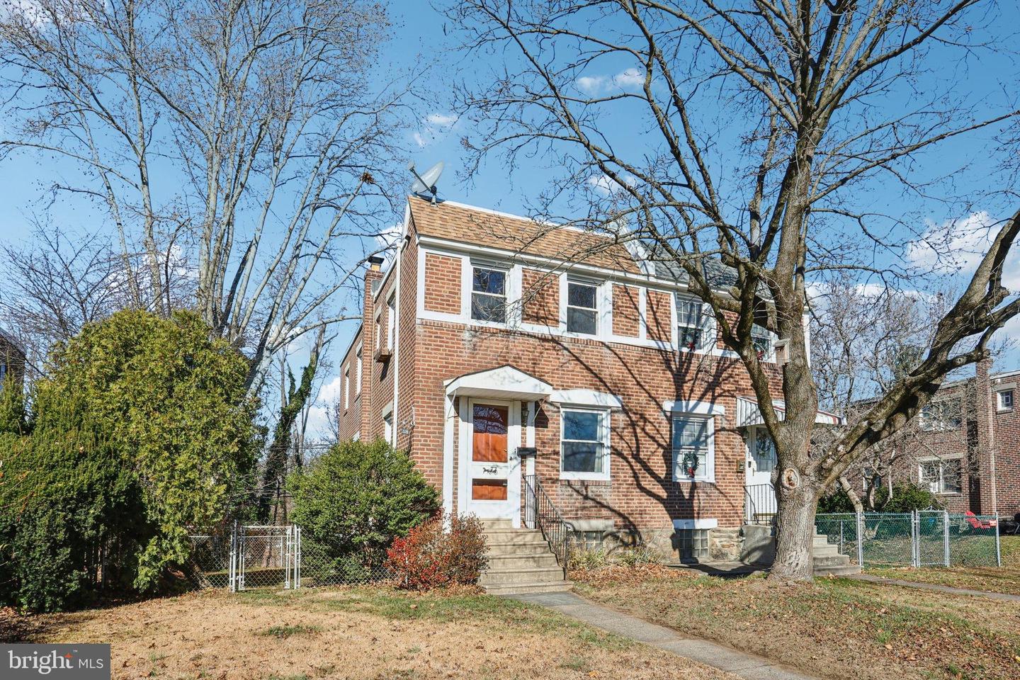 520 Overlook Road, Philadelphia