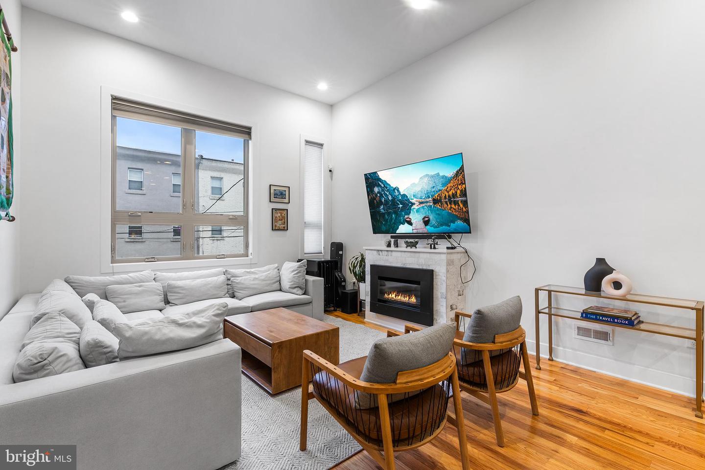 1323 Crease Street, Philadelphia