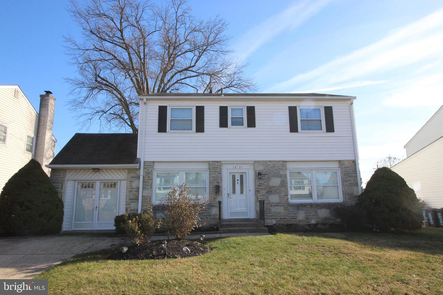 13037 Sewell Road, Philadelphia