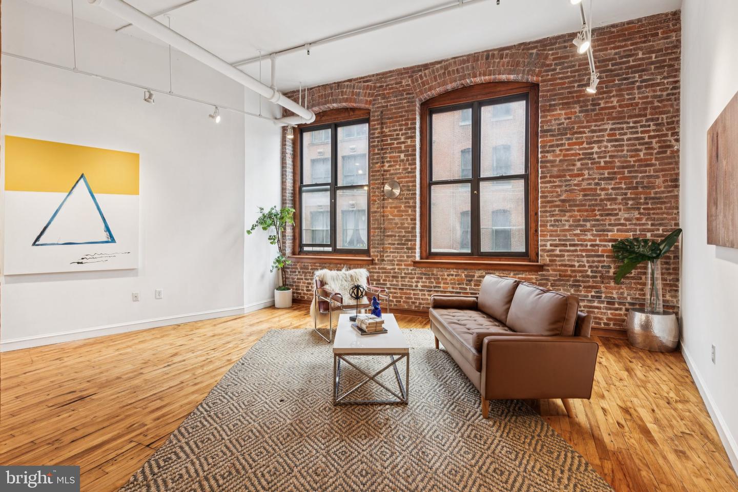 428 N 13th Street #3f, Philadelphia
