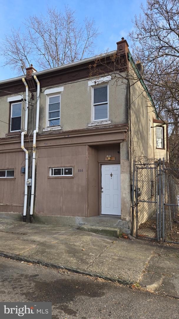 866 E Locust Avenue, Philadelphia
