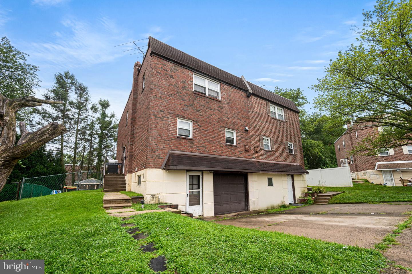 358 Tomlinson Terrace, Philadelphia