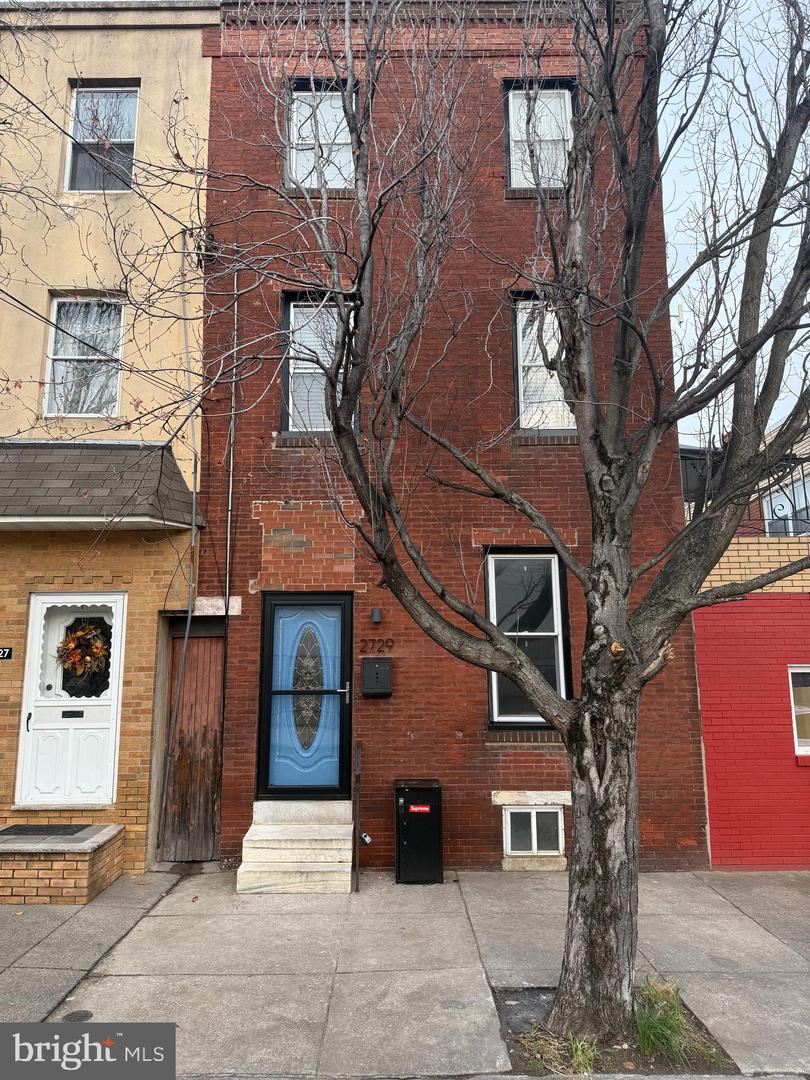 2729 E Cambria Street, Philadelphia
