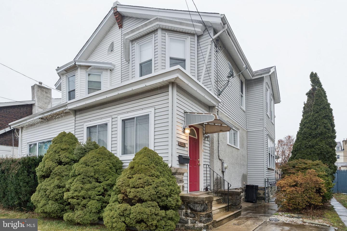 7333 Lawndale Avenue, Philadelphia