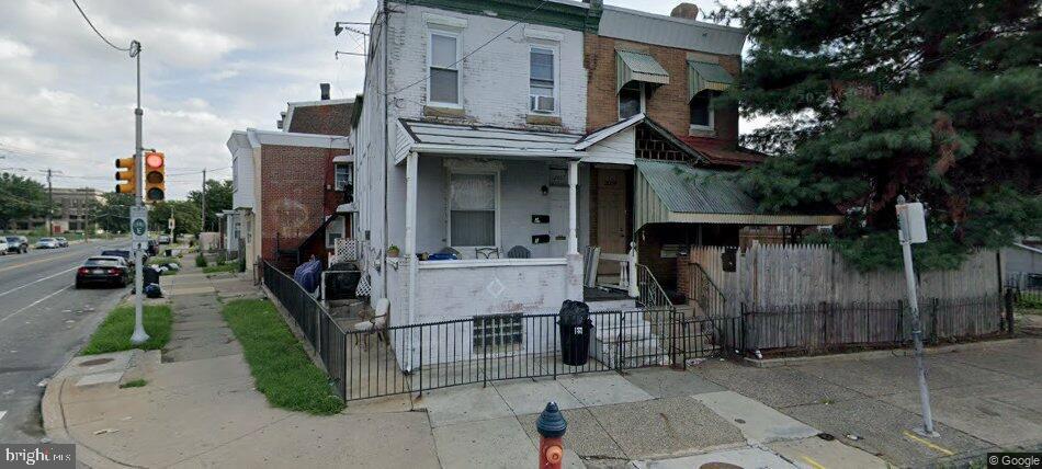 2069 Margaret Street