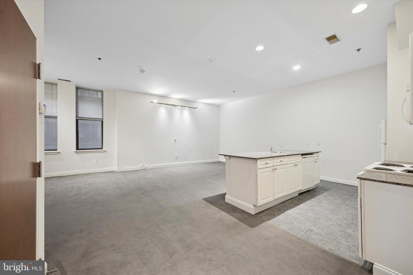1001 Chestnut Street #205w, Philadelphia