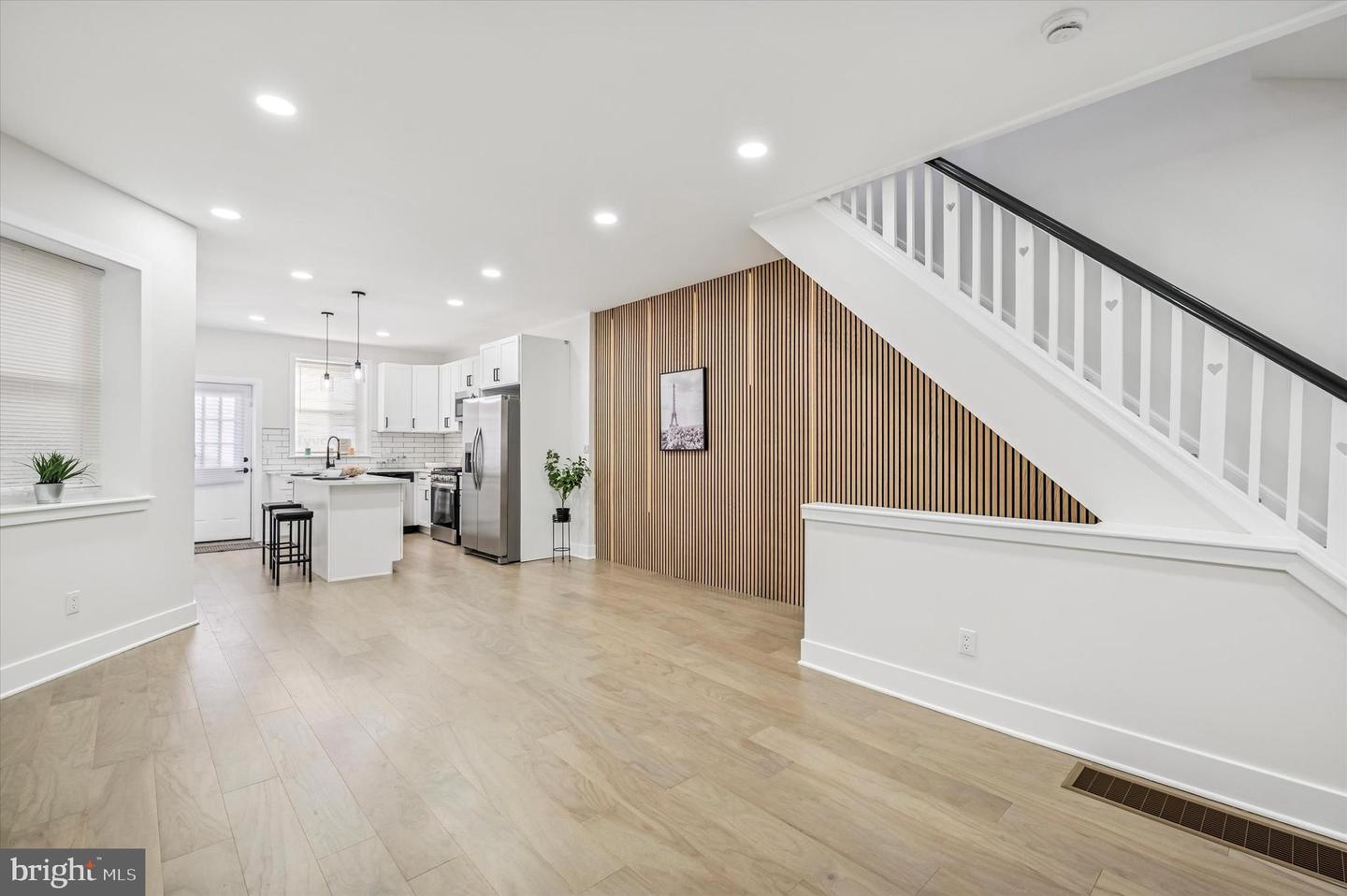 127 S 48th Street, Philadelphia