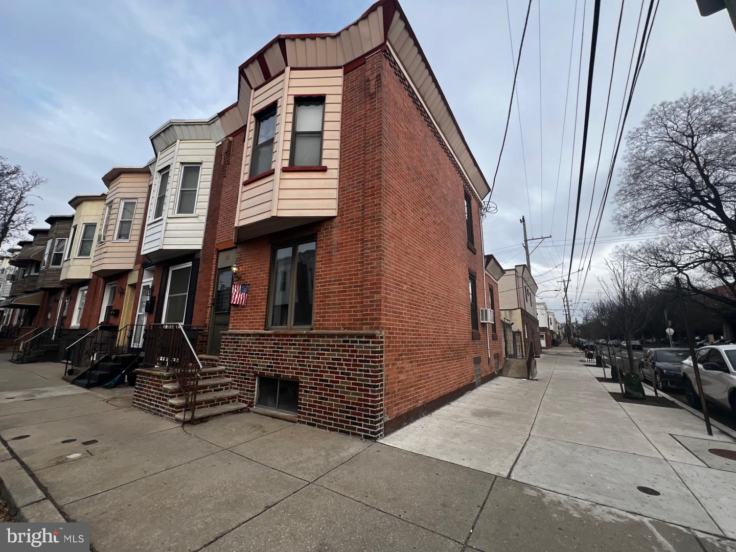 101 Tree Street