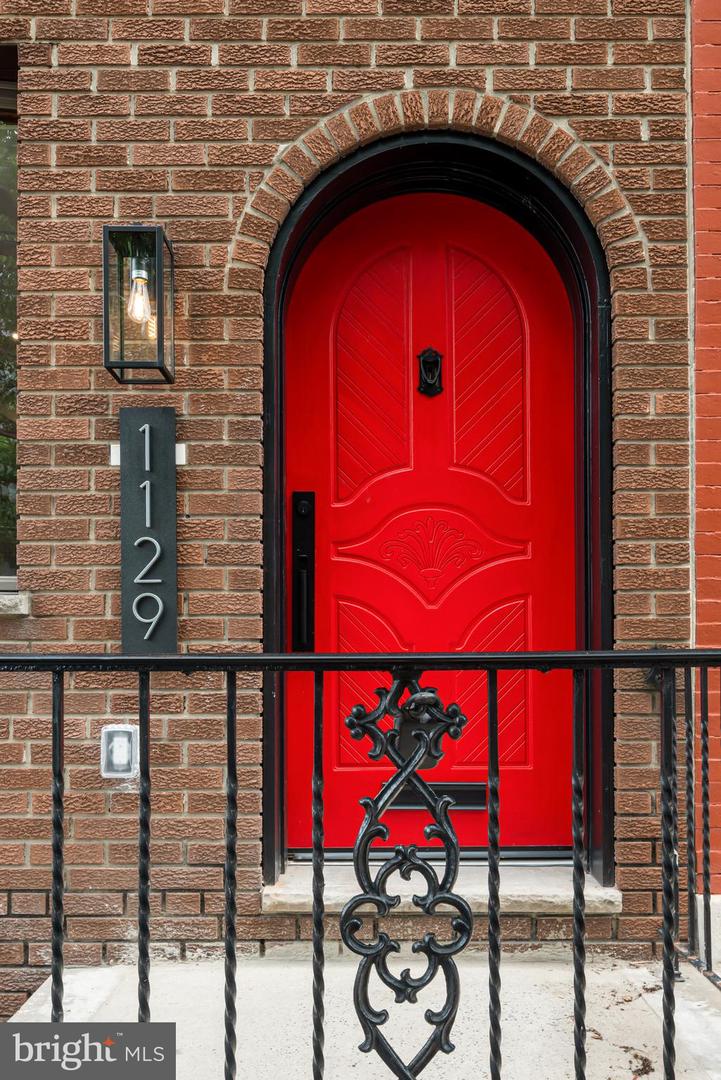 1129 S 12th Street, Philadelphia