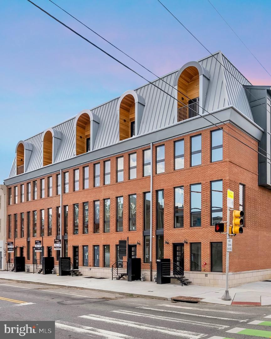 1100 Webster Street #4