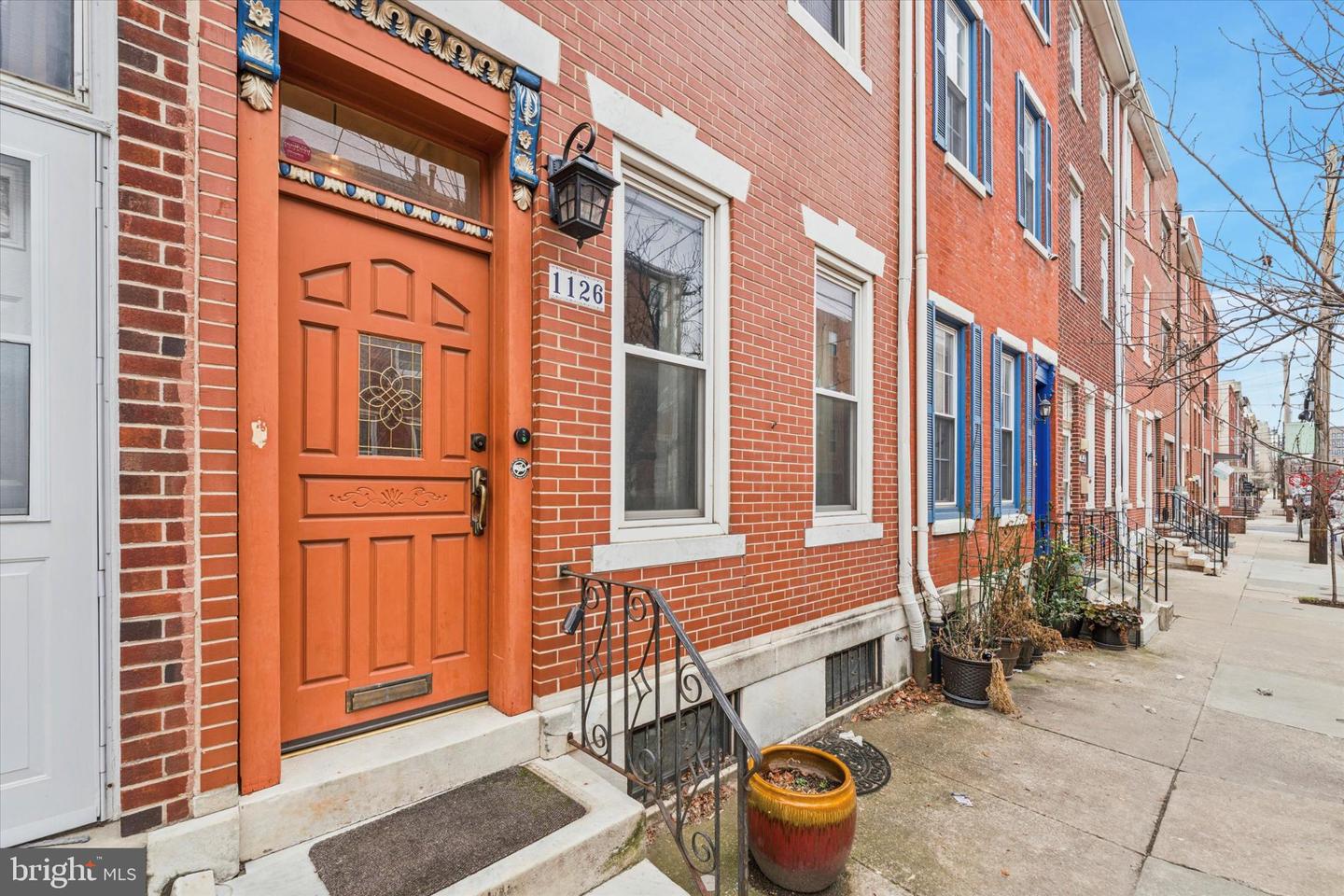 1126 Mount Vernon Street, Philadelphia