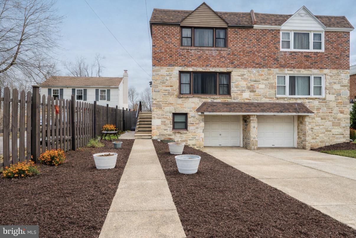 7257 Ridge Avenue, Philadelphia