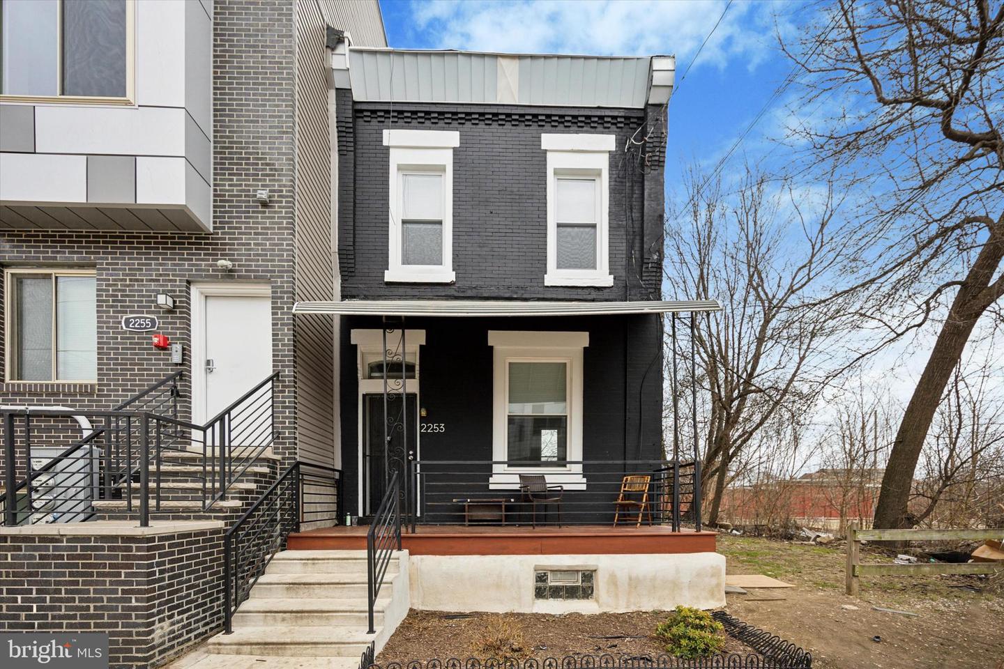 2253 N Delhi Street