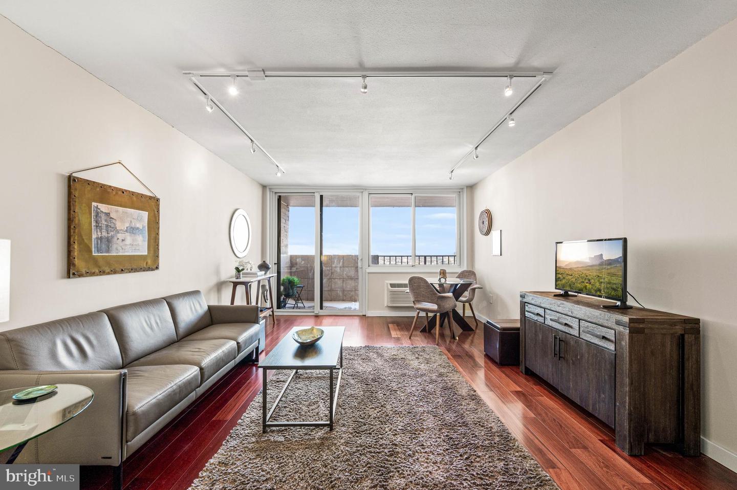1901 John F Kennedy Boulevard #2922, Philadelphia