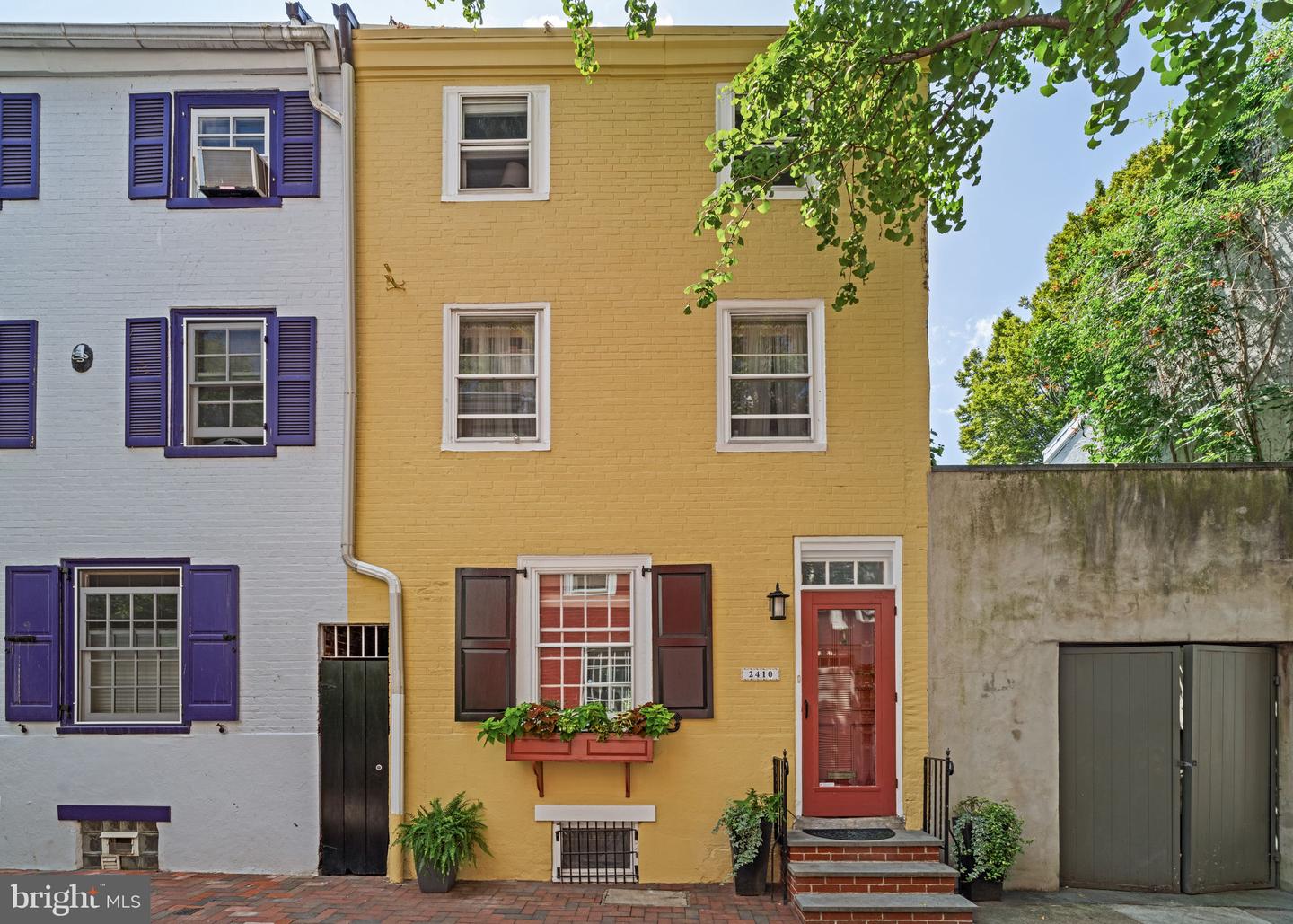 2410 Panama Street, Philadelphia
