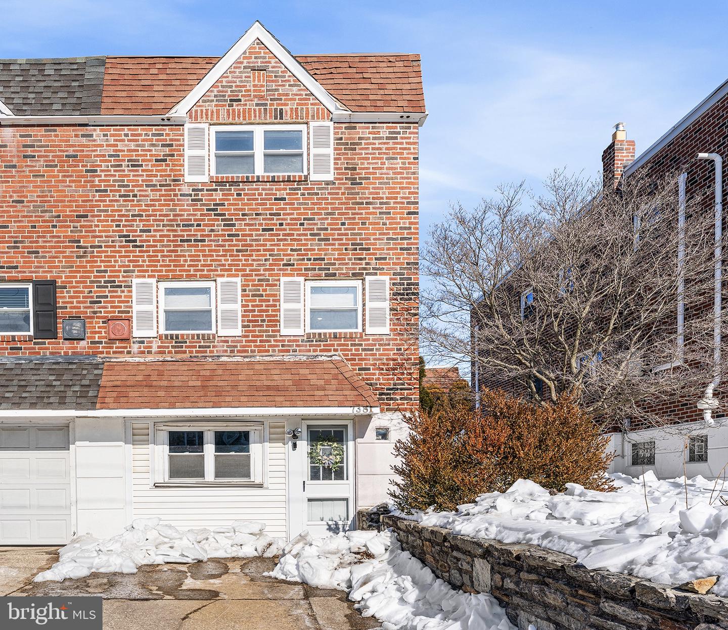 7381 Valley Avenue, Philadelphia