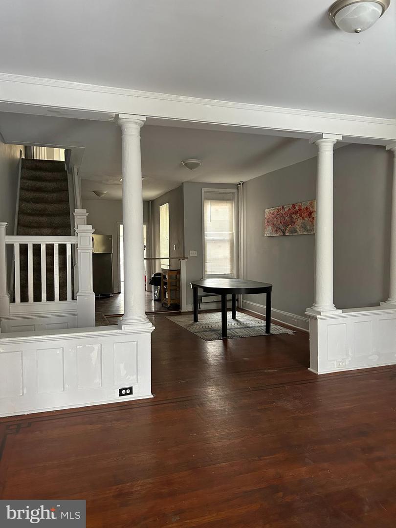 6102 Cedar Avenue, Philadelphia