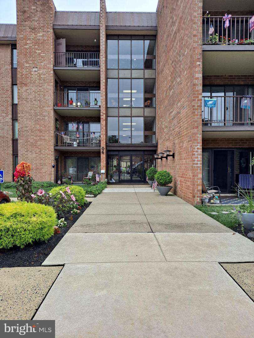 6105 Delaire Landing Road #105, Philadelphia